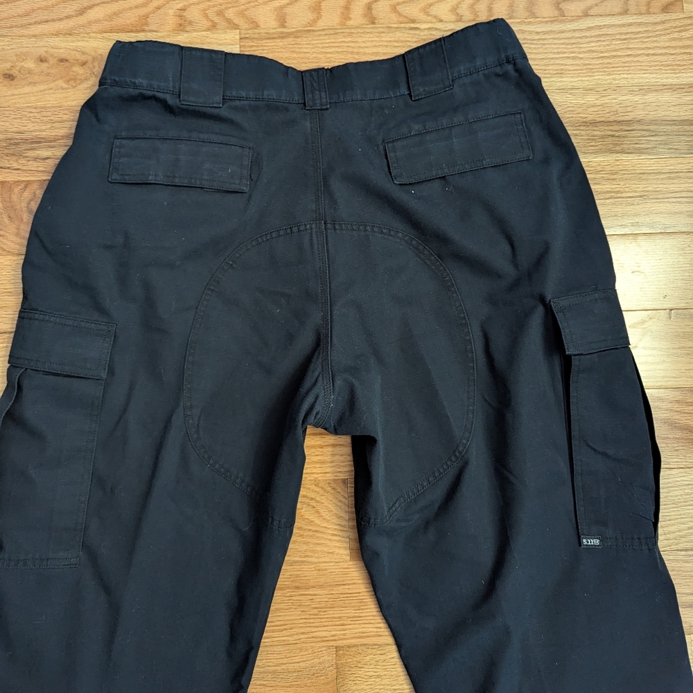 2 Pairs 5.11 Tactical Men’s XL Short Relaxed Fit TDU® Cargo Pant Workwear - Picture 10 of 15